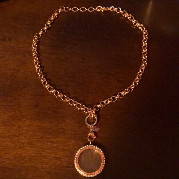 Origami Owl Rose Gold Locket Necklace
